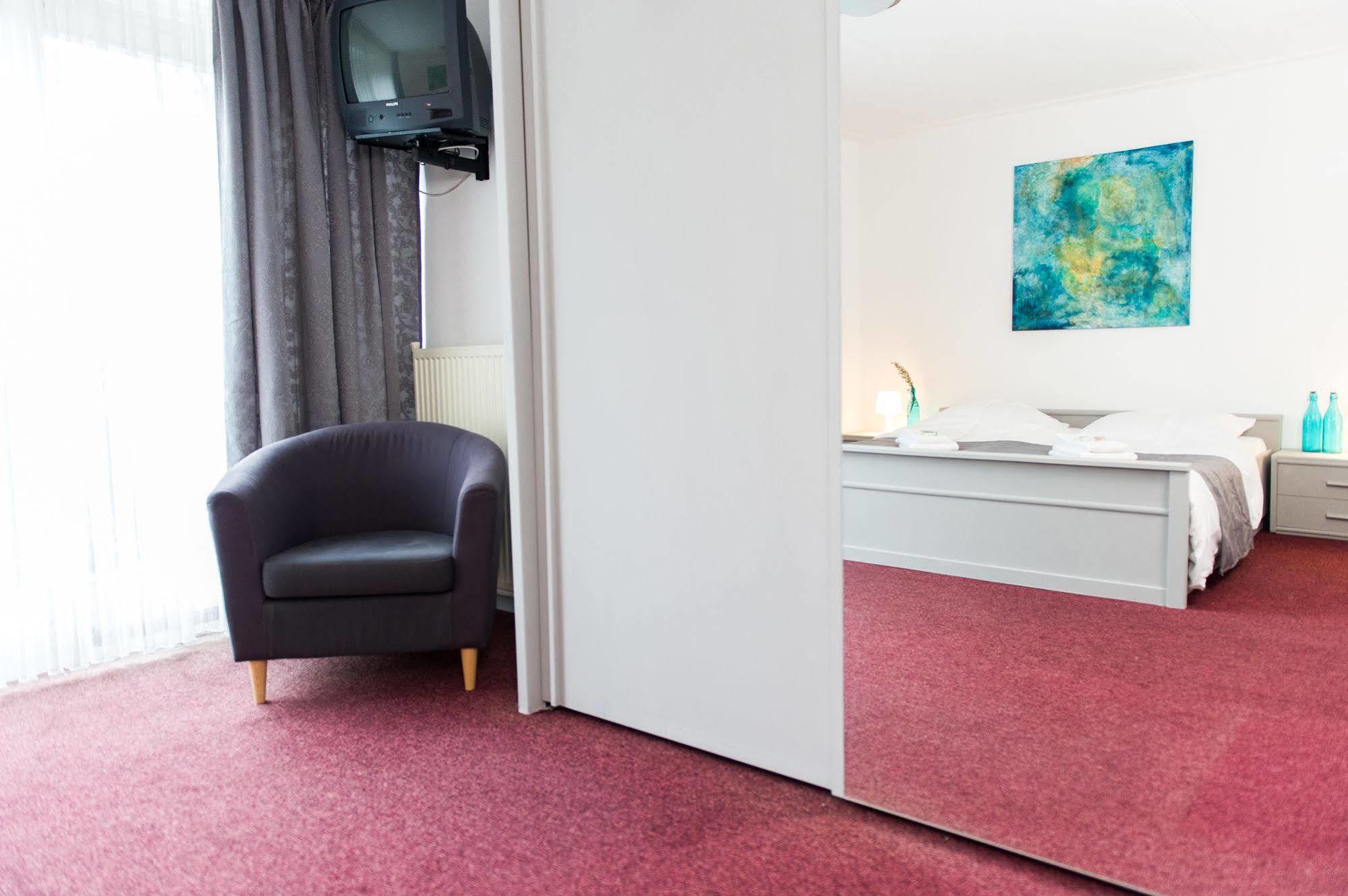 Hotel Gasterij Berg En Dal Slenaken Esterno foto